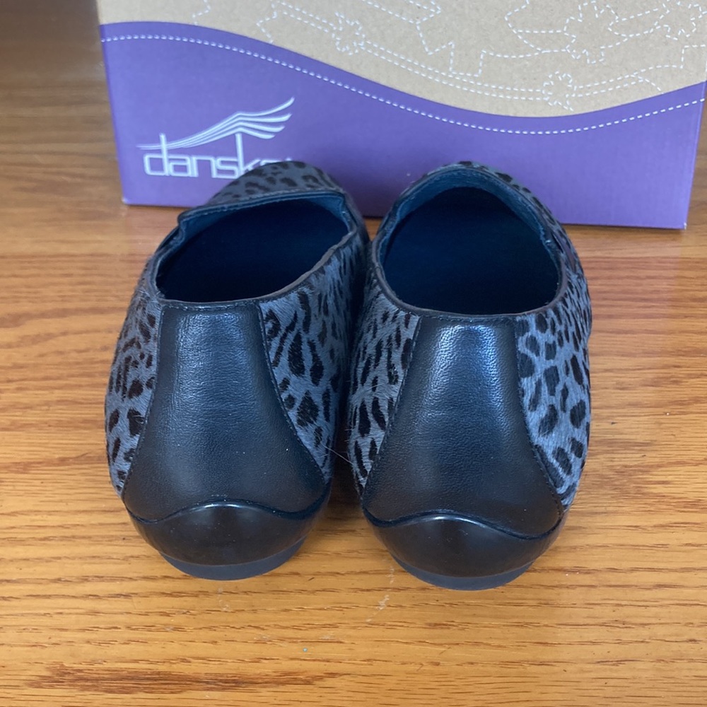 NEW Dansko Oksana Cheetah Hair Calf Size 41 - Picture 2 of 3